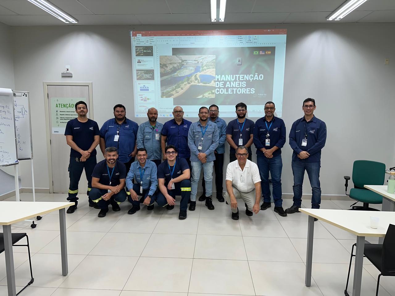 Treinamento in company de manutenção de hidrogeradores com Fábio Sá e equipe, na UHE Santo Antônio